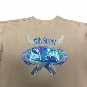 Vintage 17th street surf shop beige graphic crewneck sweatshirt